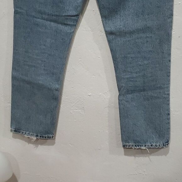 Agolde Riley Jeans in Light Wash Size 26 or 2 - Picture 11 of 16